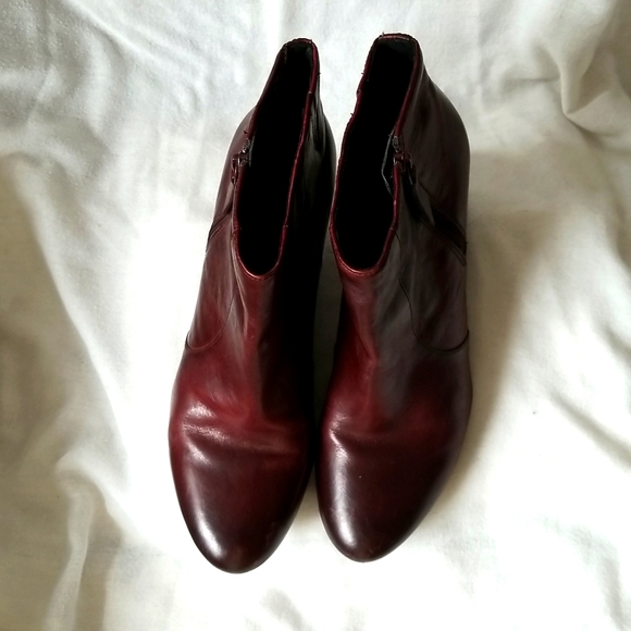 Ladies Clarks boots - Picture 2 of 6